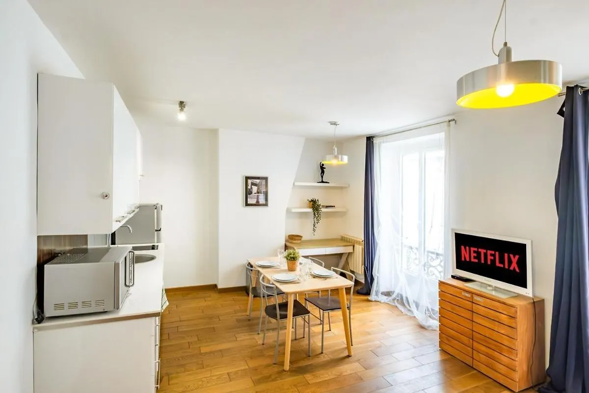 Bright Apartment At Les Invalides - 4 Guests Париж Франция