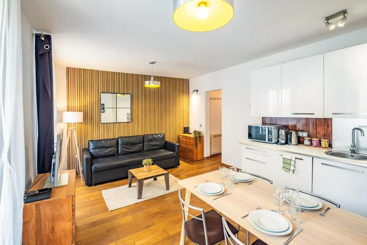 Bright Apartment At Les Invalides - 4 Guests パリ